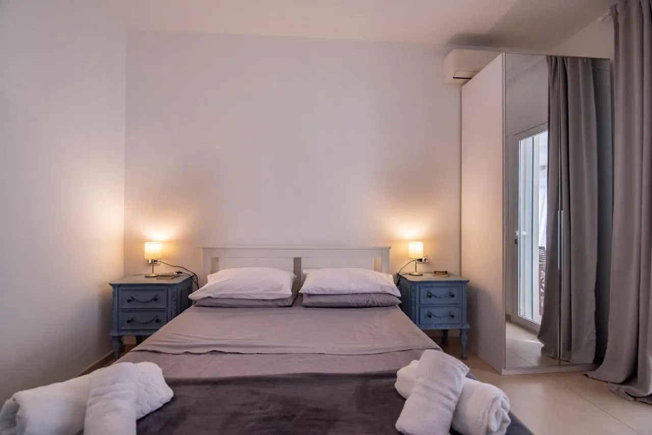 Appartamento Holiday Fontane Bianche Gabriella Italia